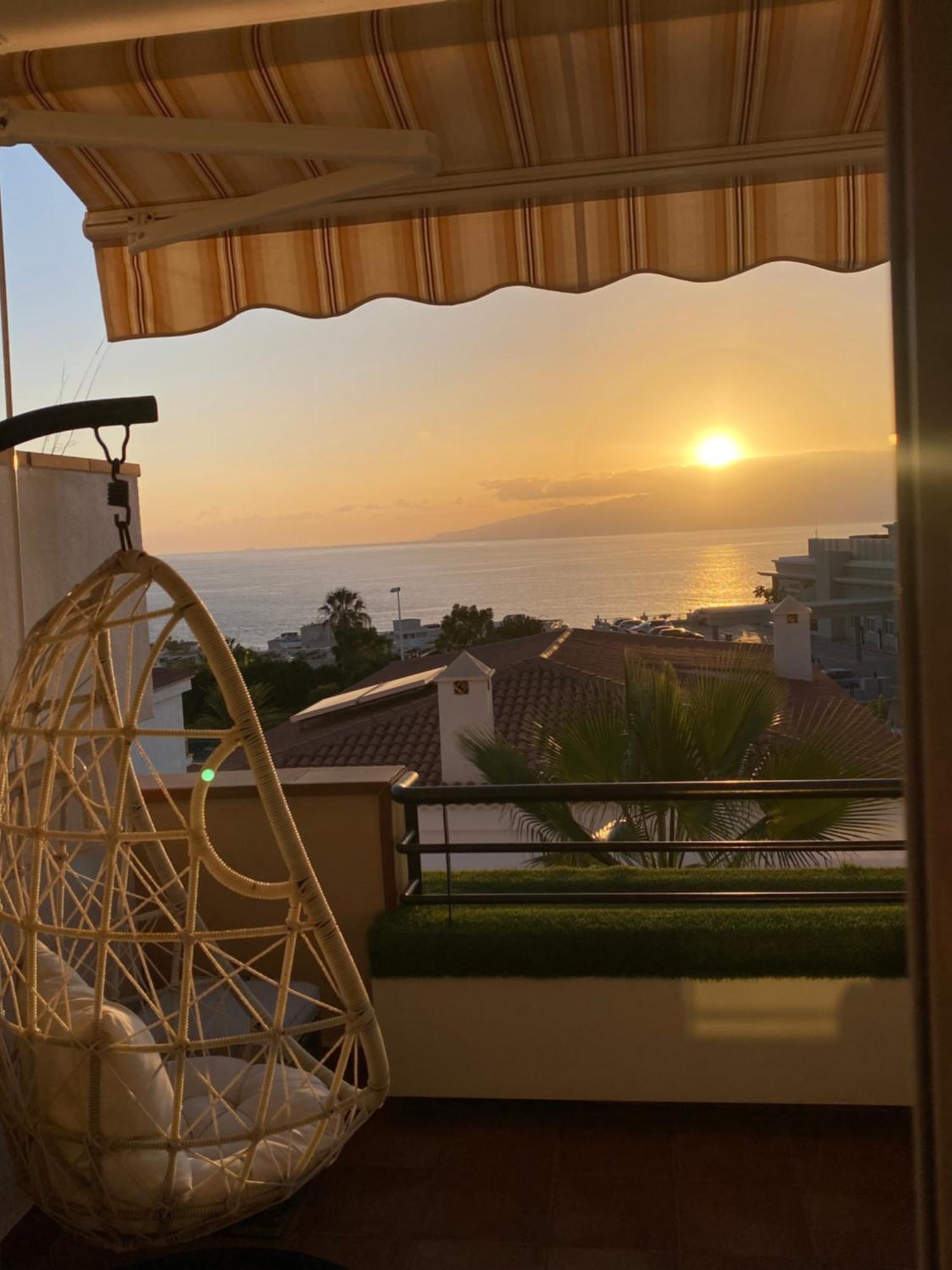 Apartment With Spectacular View In Puerto Santiago Puerto de Santiago  Extérieur photo